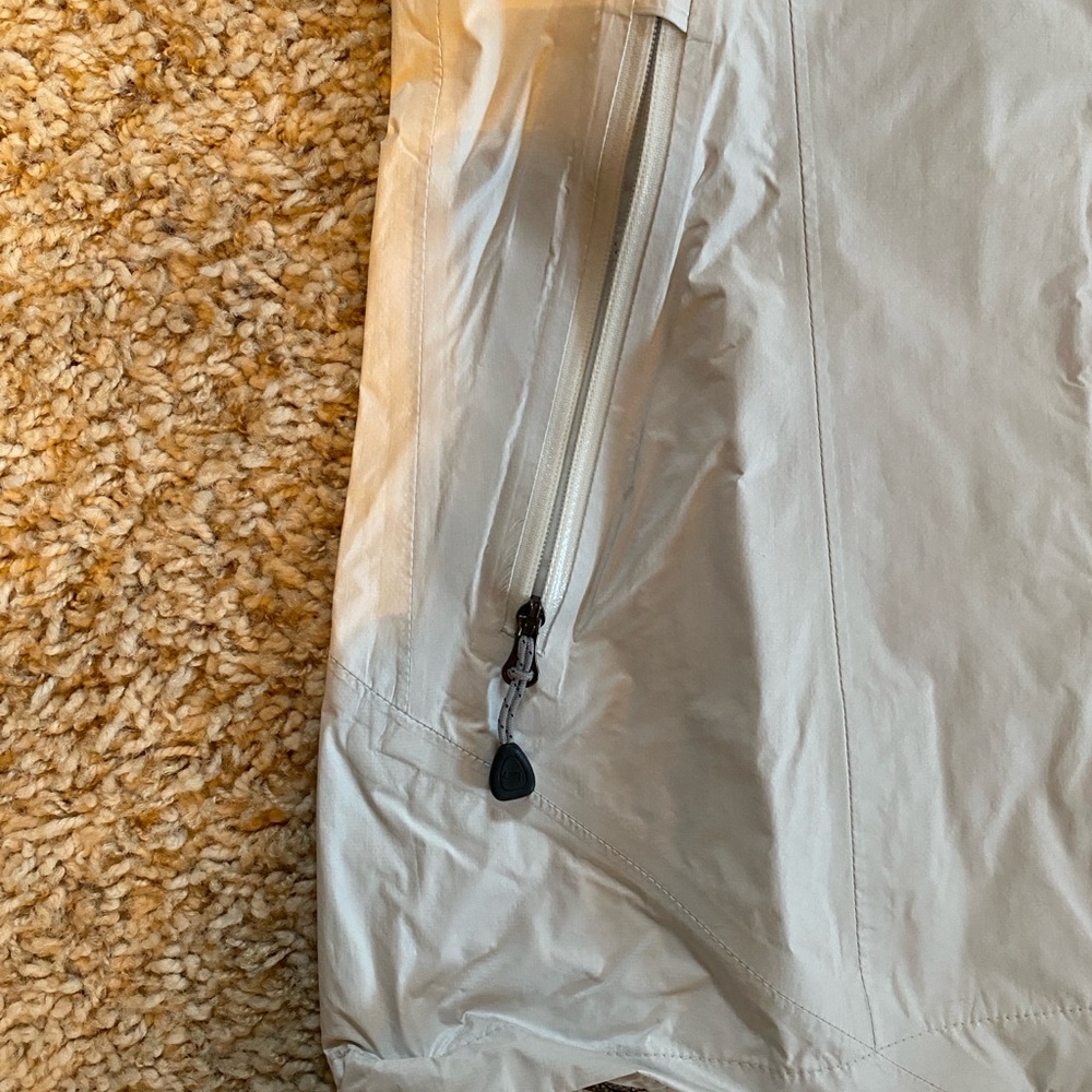 Mountain Hardware Rain Jacket Xs Euc - image 7